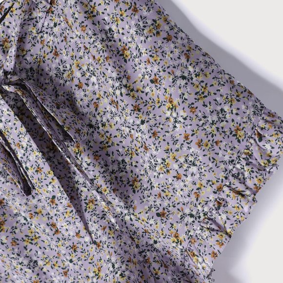 Lulus NWT Lilac Sweetie Season Floral Print Shorts - Picture 4 of 4